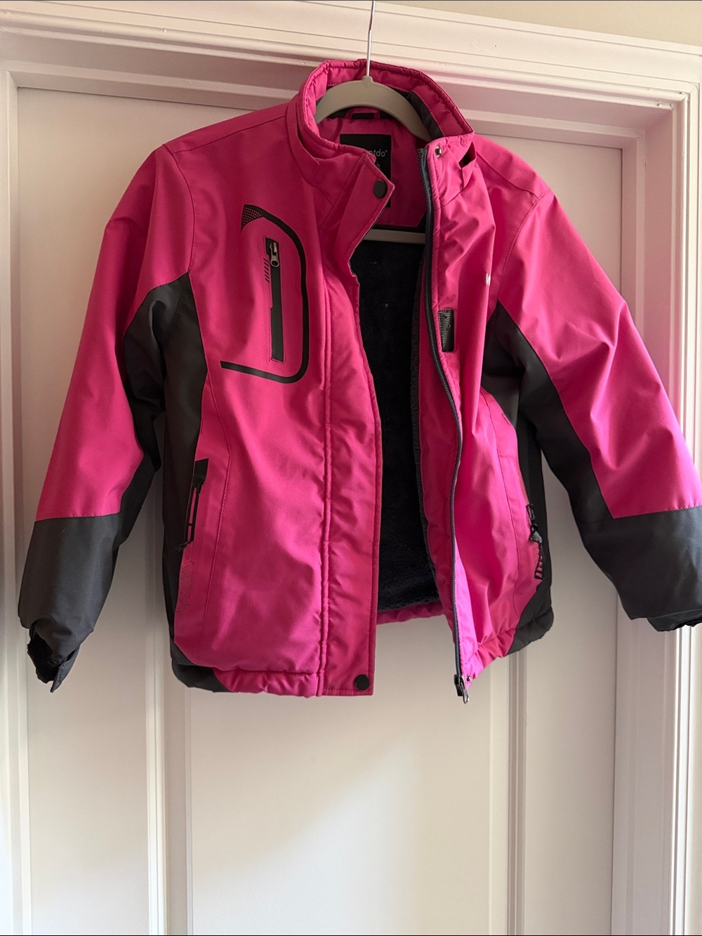 Kids Bright Pink & Gray Winter Jacket - Wantdo